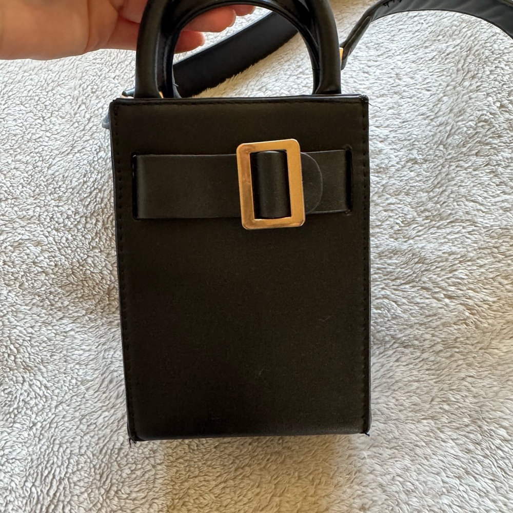 Elegant Black Handbag